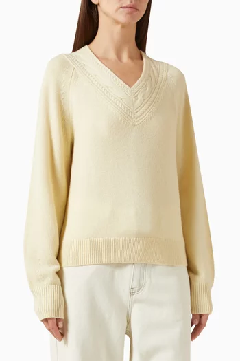 سترة ذا فاريستي بفتحة رقبة على شكل حرف V‏