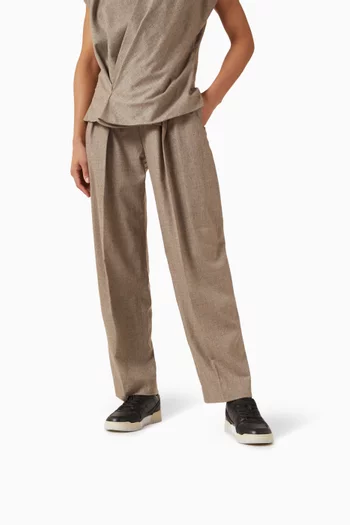 سنيكرز سوهو جلد وقنب بشعار الماركة