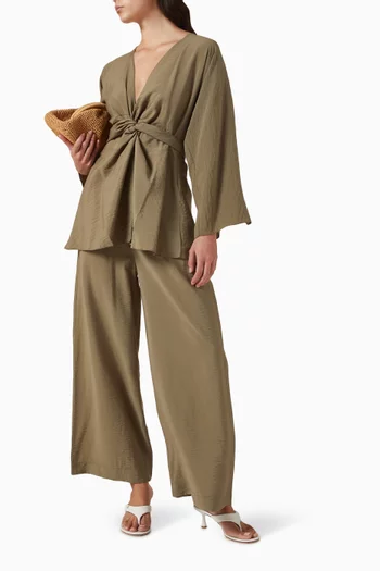 بنطال يارا بقصة ساق واسعة