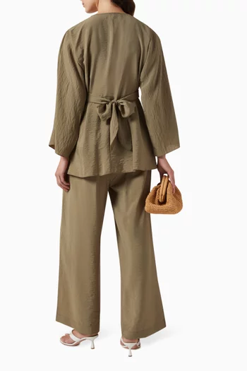 بلوزة إيلان بتصميم ملفوف