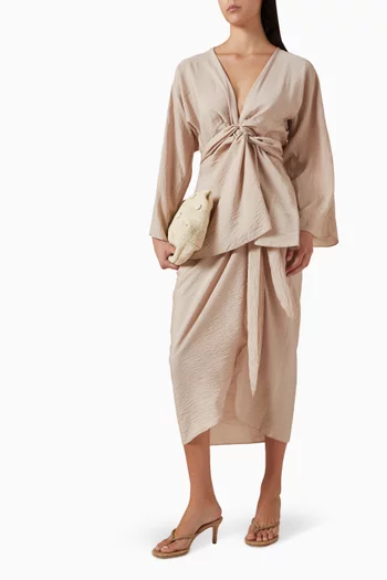 سارونغ كليا بعقدة