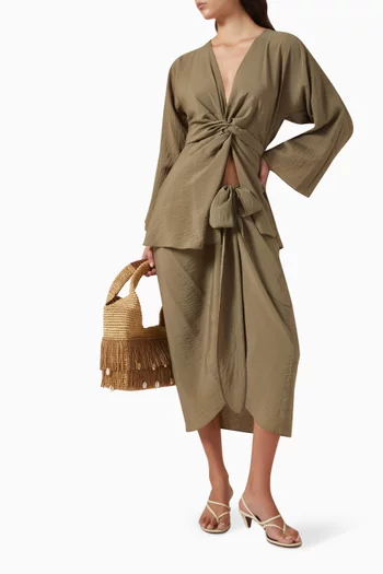 سارونغ كليا بعقدة