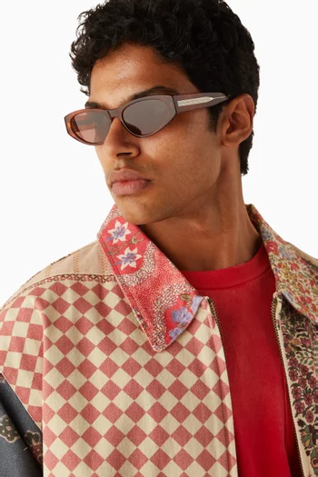 نظارة شمسية بليد بإطار غير منتظم