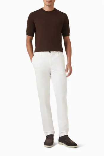 تي شيرت بفتحة رقبة مستديرة قماش منسوج