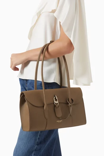 Rectangular Shoulder Bag in Leather