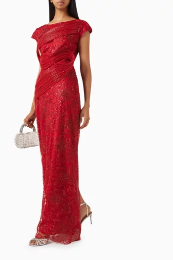 فستان مطرز بالخرز تول