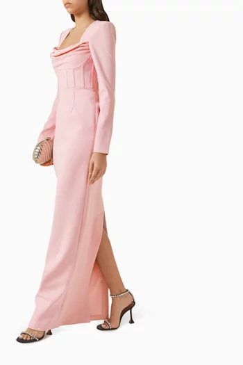 فستان سهرة نيمي بتصميم مشد