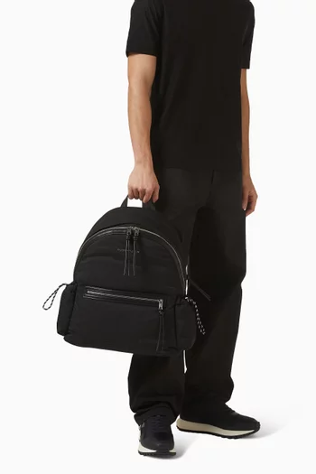 حقيبة ظهر بحروف الماركة نايلون