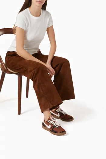 Field General Sneakers