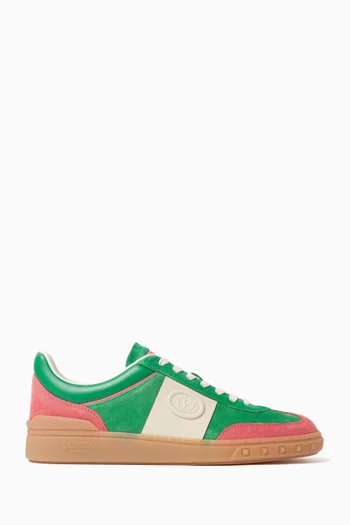 سنيكرز اب فيليج كروستا جلد مقسم