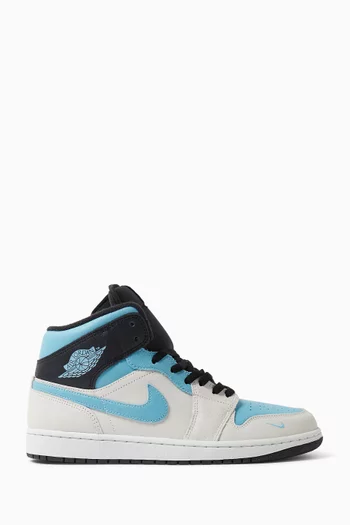 Air Jordan 1 Mid SE Sneakers in Leather