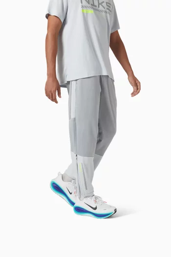 Vomero Plus Road Running Sneakers in Mesh