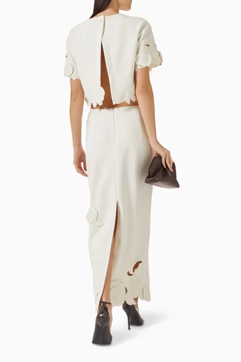 بلوزة اندي قصيرة