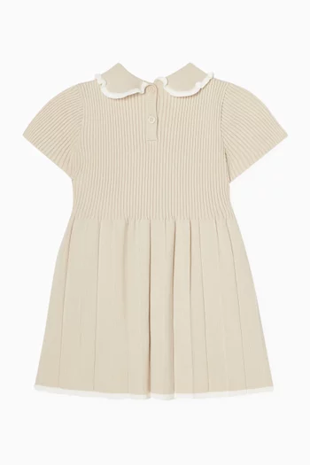 فستان بطيّات قماش منسوج