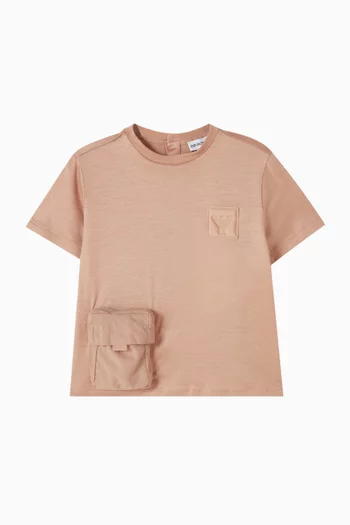 تي شيرت بشعار النسر