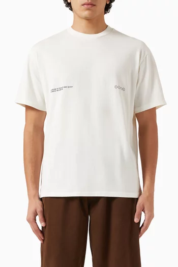 تي شيرت بطبعة موجات صوتية قطن