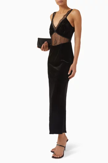 فستان طويل بأجزاء دانتيل مخمل