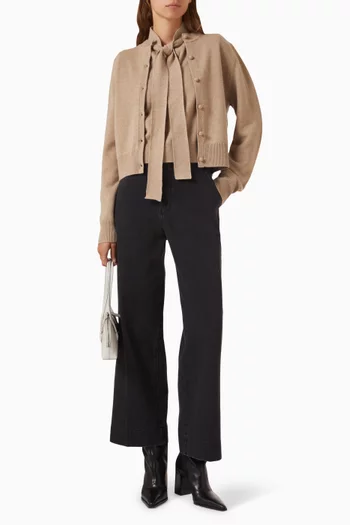 بلوزة بلا أكمام مزينة بأربطة كشمير