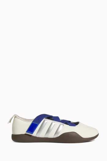 x Caroline Hu & Edison Chen Taekwondo Sneakers