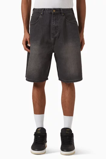 شورت برمودا بقصة فضفاضة دينم