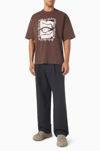 Pleated Wide-leg Pants