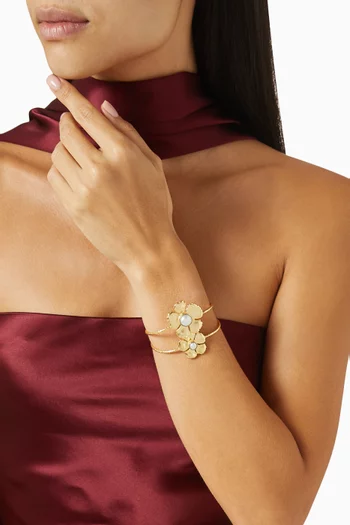 سوار بتصميم زهرة مزين بحجر كريم معدن مطلي