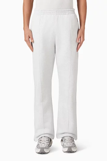 بنطال رياضي بحرف شعار الماركة قطن