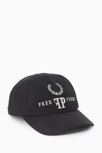 كاب بأحرف الماركة مايكروفايبر