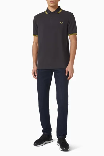 تي شيرت بولو قطن مزين بخطين