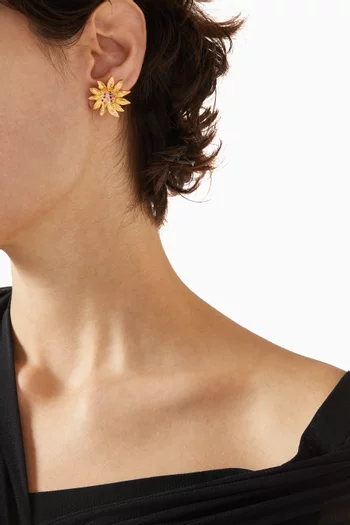 Strawberry Flower Stud Earrings in 22kt Gold-plated Brass