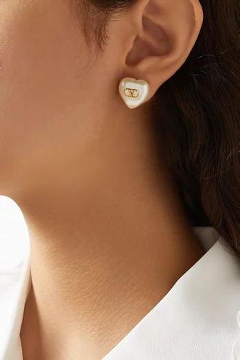 VLOGO Signature Pearl Earrings in Metal