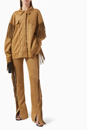 جاكيت جين بقصة فضفاضة وشرّابات