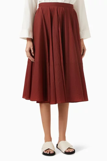 تنورة متوسطة الطول بقصة مستديرة