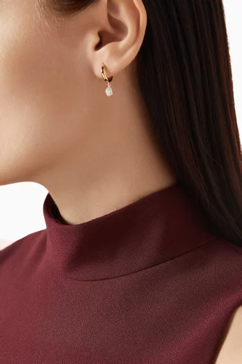 أقراط بحلي مرصعة باللؤلؤ فضة إسترلينية مطلية بالذهب عيار 18