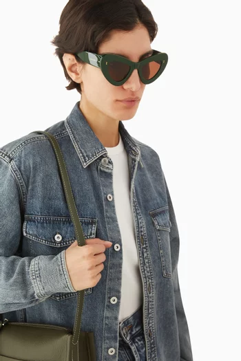 نظارة شمسية بتصميم عين القطة وإطار على شكل فراشة أسيتات