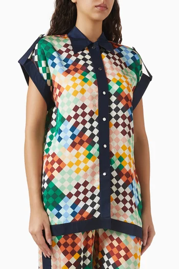 قميص دومينو بنقشة