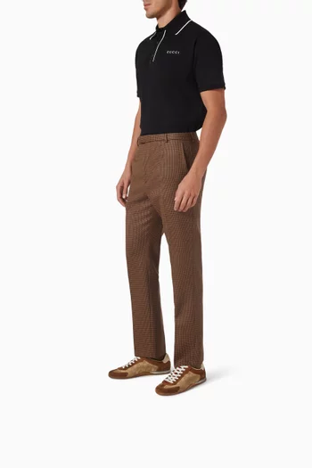 سنيكرز شيفت شمواه وقنب بشعار حرفي GG