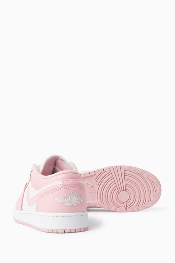 سنيكرز آير جوردان 1 أسفل الكاحل