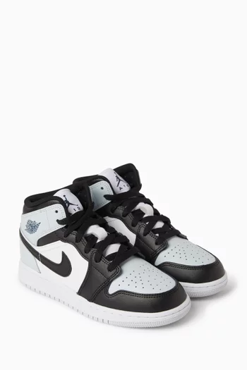 سنيكرز آير جوردان 1 جلد