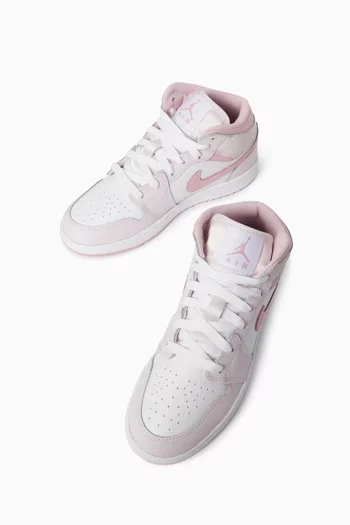 سنيكرز آير جوردان 1 جلد