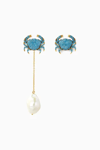 Crab Mismatched Pearl Earrings in 24kt Gold-plated Bronze