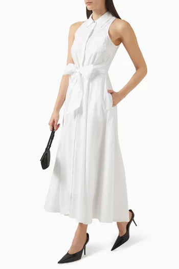 فستان طويل بحزام وعقدة