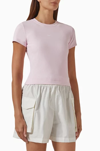 تي شيرت رياضي قصير بقصة ضيقة