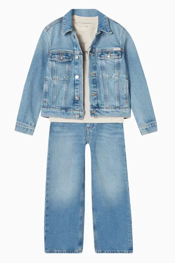 Buttoned Jacket in Denim