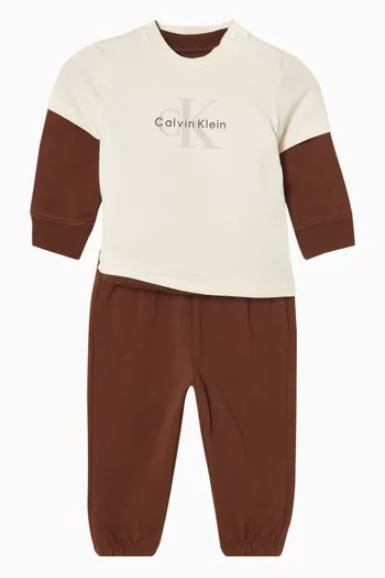 طقم هدية بشعار الماركة