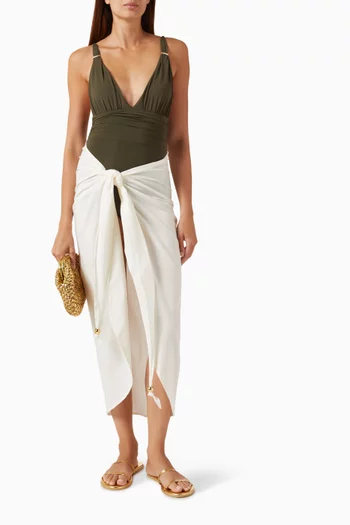 Winnie Pareo in Cotton-linen