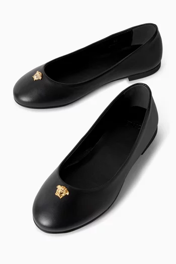 Logo Pumps in Leather