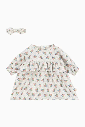 طقم ملابس دمية