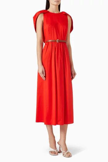 فستان متوسط الطول بكشكش في الخلف