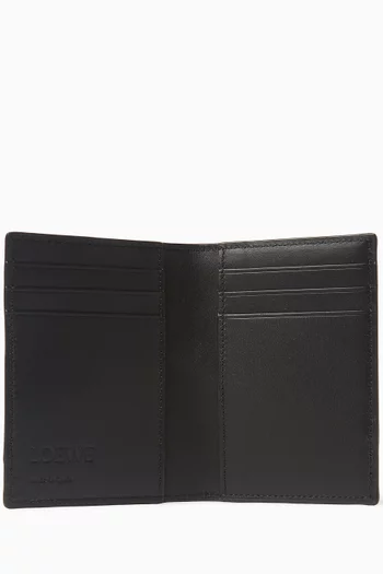 حافظة بطاقات ايدج بتصميم بازل